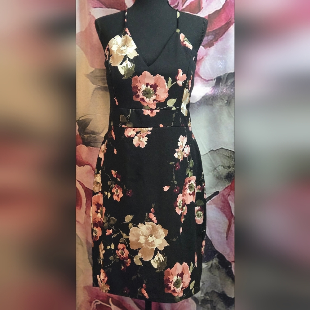Libian Black Floral Midi Dress